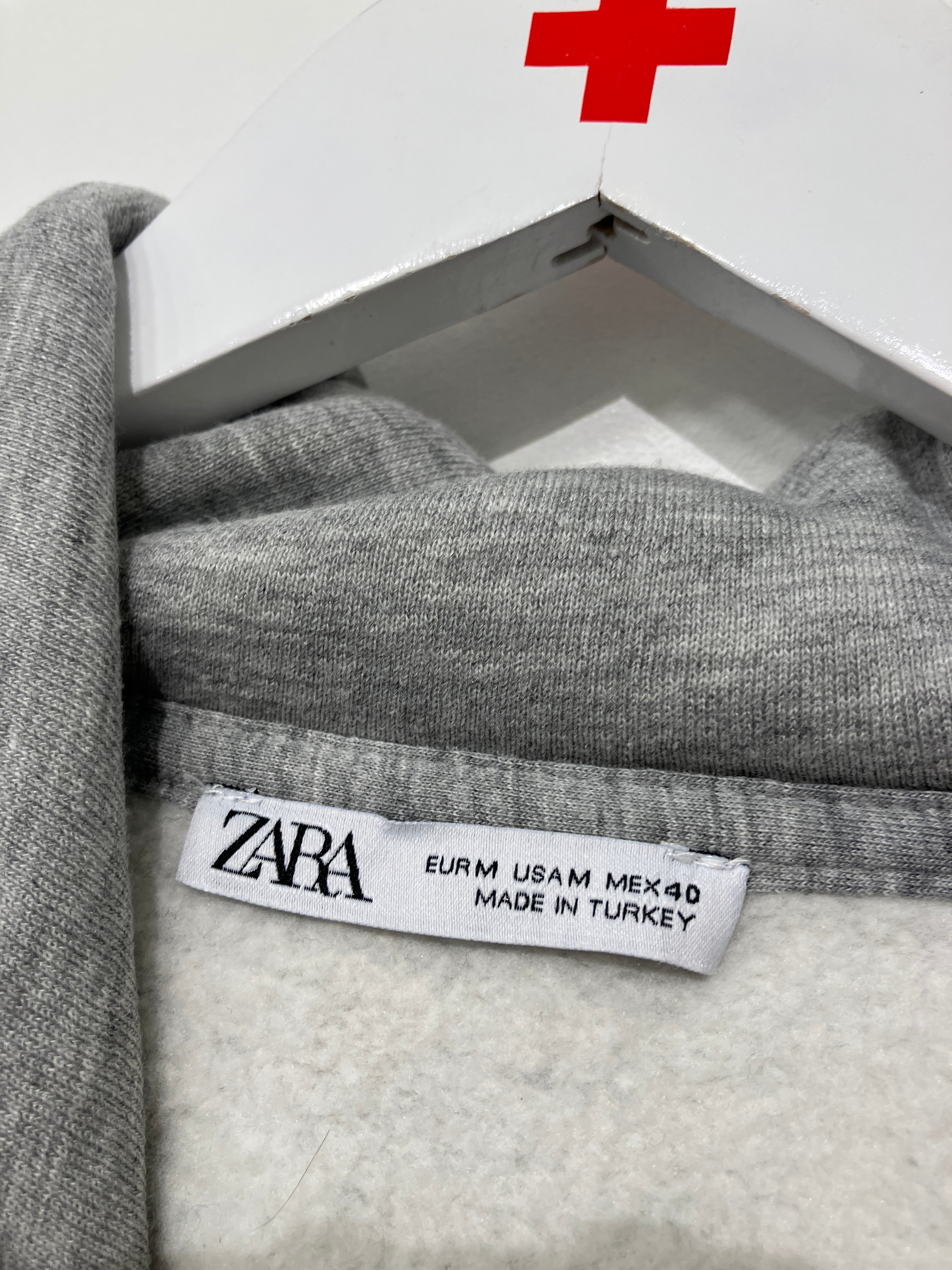 Zara Hættetrøje